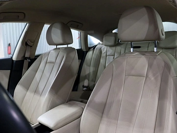 Audi A5, 2019г, передний привод, робот