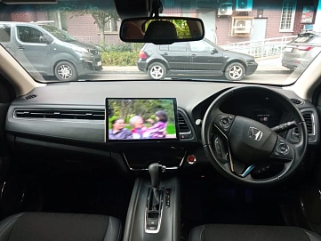 Honda Vezel, 2019г, передний привод, вариатор