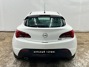 Opel , 2012г., передний привод, механика