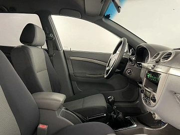 Chevrolet Lacetti, 2008г, передний привод, механика