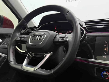 Audi Q3, 2021г, передний привод, робот