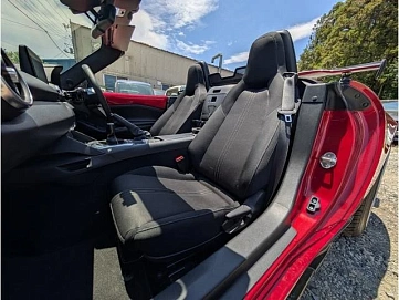 Mazda Roadster, 2022г, задний привод, механика