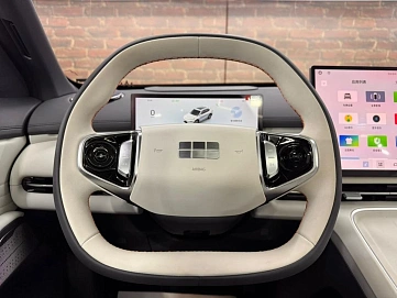 Geely Galaxy Starship 7, 2025г, передний привод, автомат