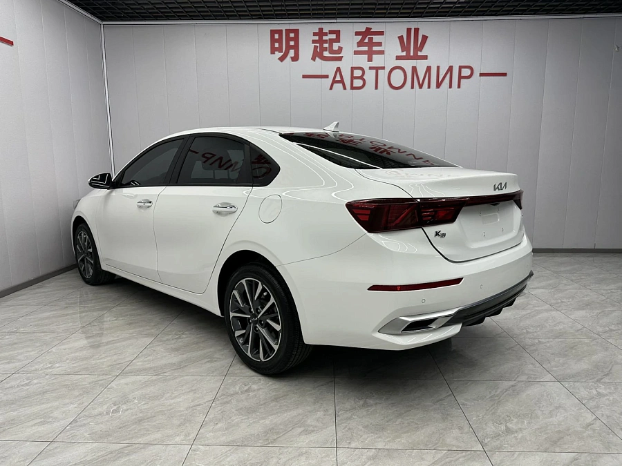 Kia K3, 2022г., передний привод, вариатор