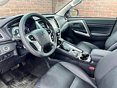 Mitsubishi Montero Sport, 2023г., полный привод, автомат