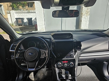 Subaru Forester, 2019г, полный привод, вариатор