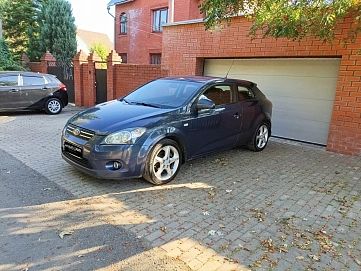 Kia Ceed, 2008г, передний привод, автомат