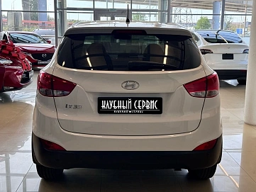Hyundai ix35, 2014г, передний привод, автомат
