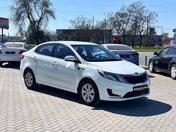Kia Rio, 2012г, передний привод, автомат