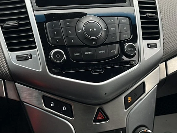Chevrolet Cruze, 2012г., передний привод, механика