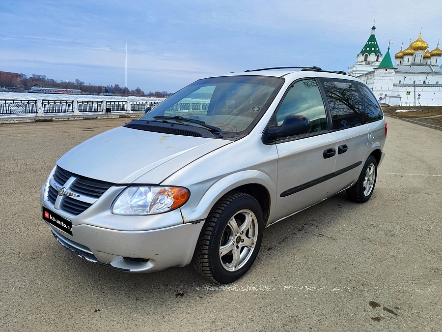Chrysler Voyager, 2001г., передний привод, автомат