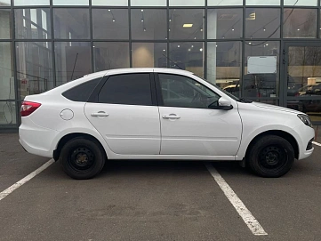 Lada (ВАЗ) Granta, 2023г, передний привод, механика
