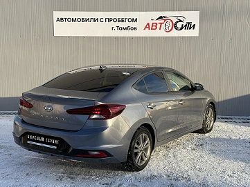 Hyundai Elantra, 2019г, передний привод, автомат