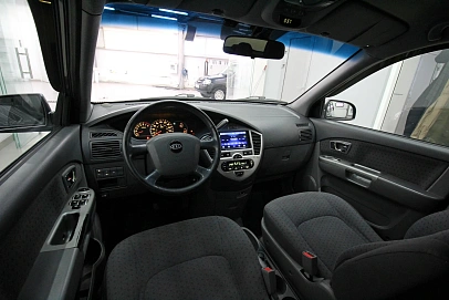 Kia Carens, 2006г, передний привод, автомат