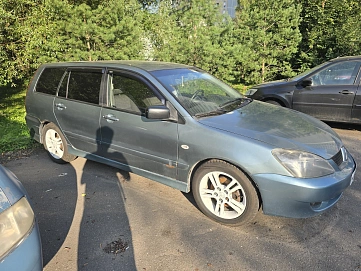 Mitsubishi Lancer, 2006г, передний привод, механика