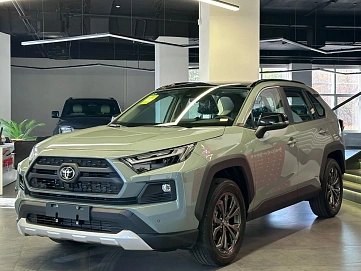 Toyota RAV4, 2025г, полный привод, вариатор