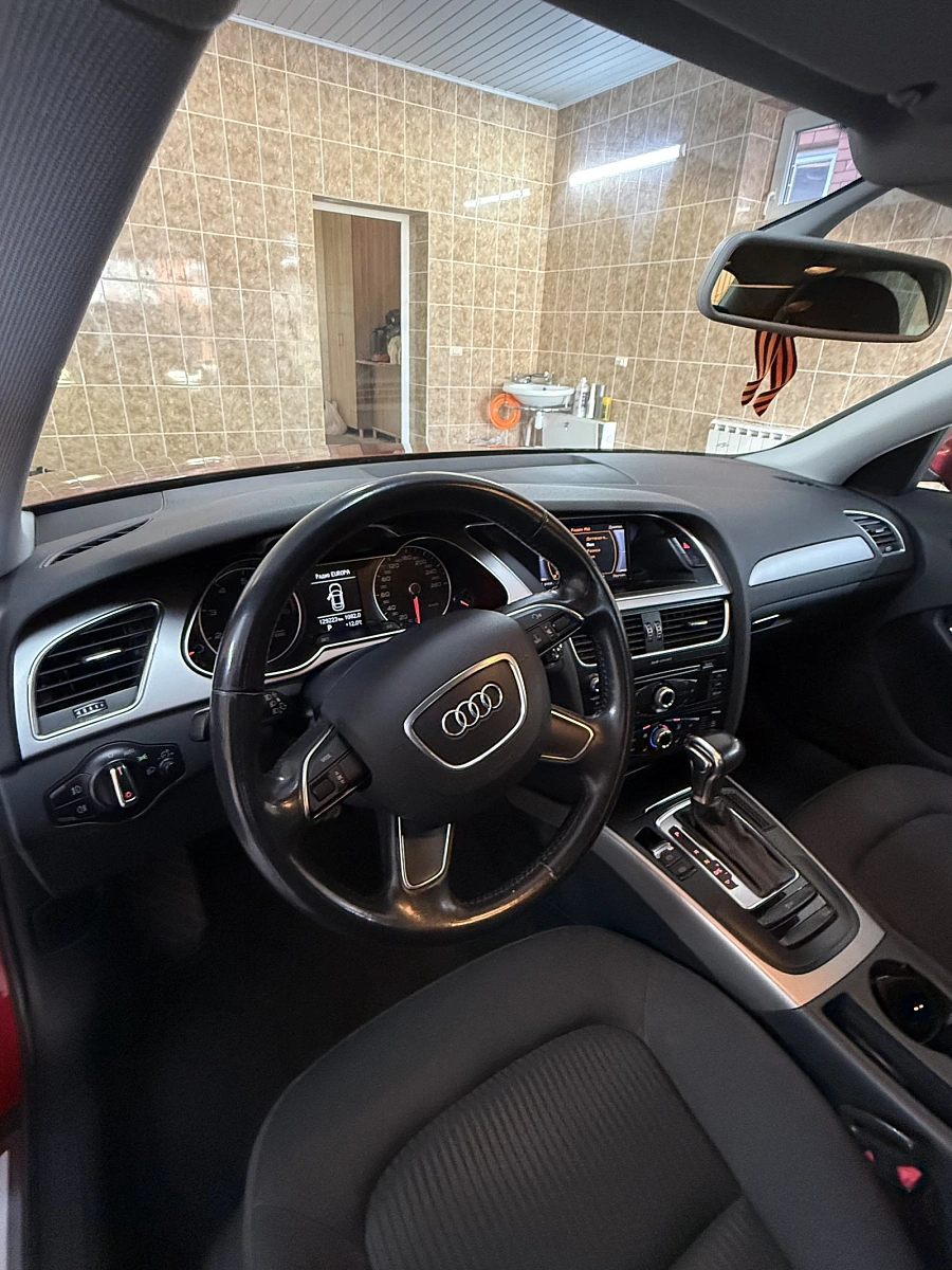 Audi A4, 2013г., передний привод, вариатор