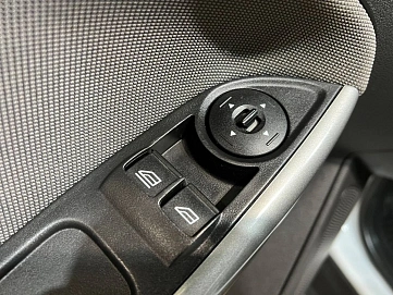 Ford Focus, 2013г, передний привод, механика