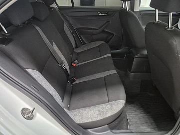 Skoda Rapid, 2021г, передний привод, автомат