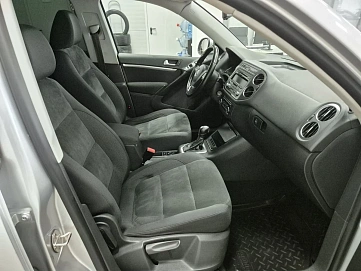Volkswagen Tiguan, 2012г, полный привод, автомат