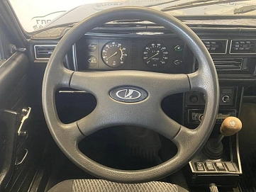 Lada (ВАЗ) 2107, 2004г, передний привод, механика