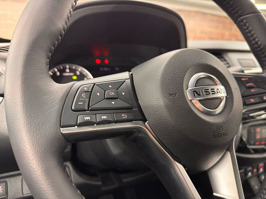 Nissan Navara (Frontier), 2024г., задний привод, механика