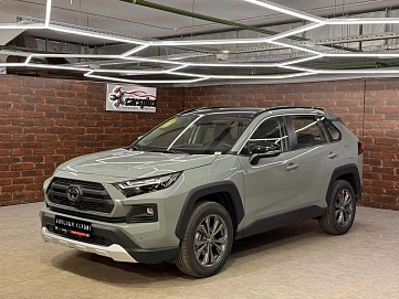 Toyota RAV4, 2025г, полный привод, вариатор