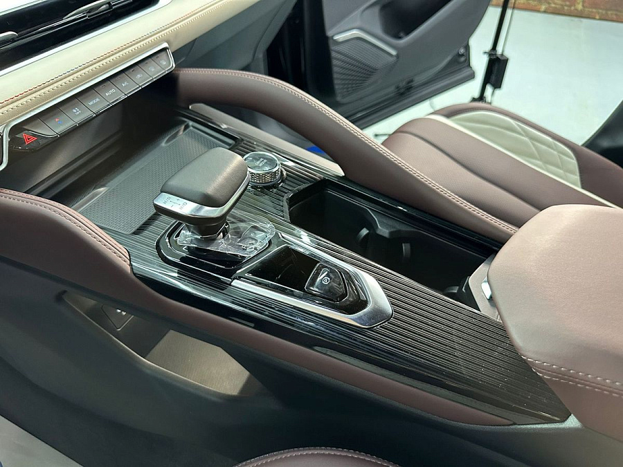 Geely Monjaro, 2024г., полный привод, автомат