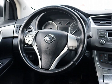 Nissan Sentra, 2014г, передний привод, вариатор