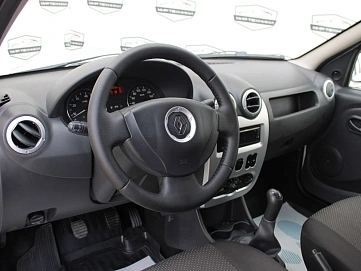 Renault Logan, 2014г, передний привод, механика