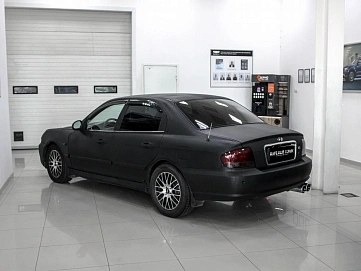 Hyundai Sonata, 2005г, передний привод, автомат