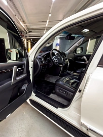 Toyota Land Cruiser, 2014г, полный привод, автомат