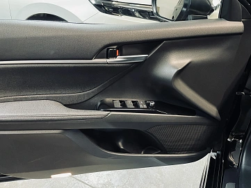 Toyota Camry, 2023г, передний привод, автомат