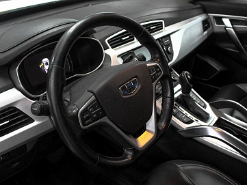 Geely Atlas, 2018г, передний привод, автомат