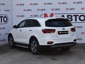 Kia Sorento, 2018г., полный привод, автомат