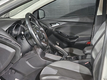 Ford Focus, 2011г, передний привод, механика