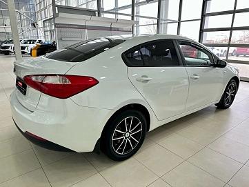 Kia Cerato, 2014г, передний привод, механика