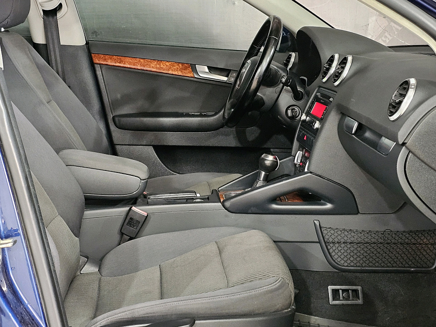 Audi A3, 2012г., передний привод, робот