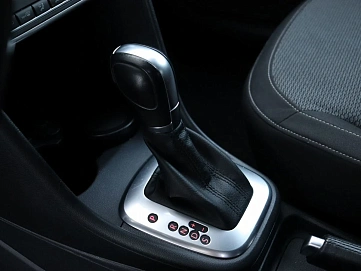 Volkswagen Polo, 2017г, передний привод, автомат