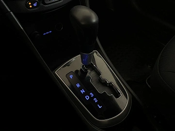 Hyundai Solaris, 2012г, передний привод, автомат