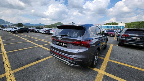 Hyundai Santa Fe, 2020г, передний привод, робот