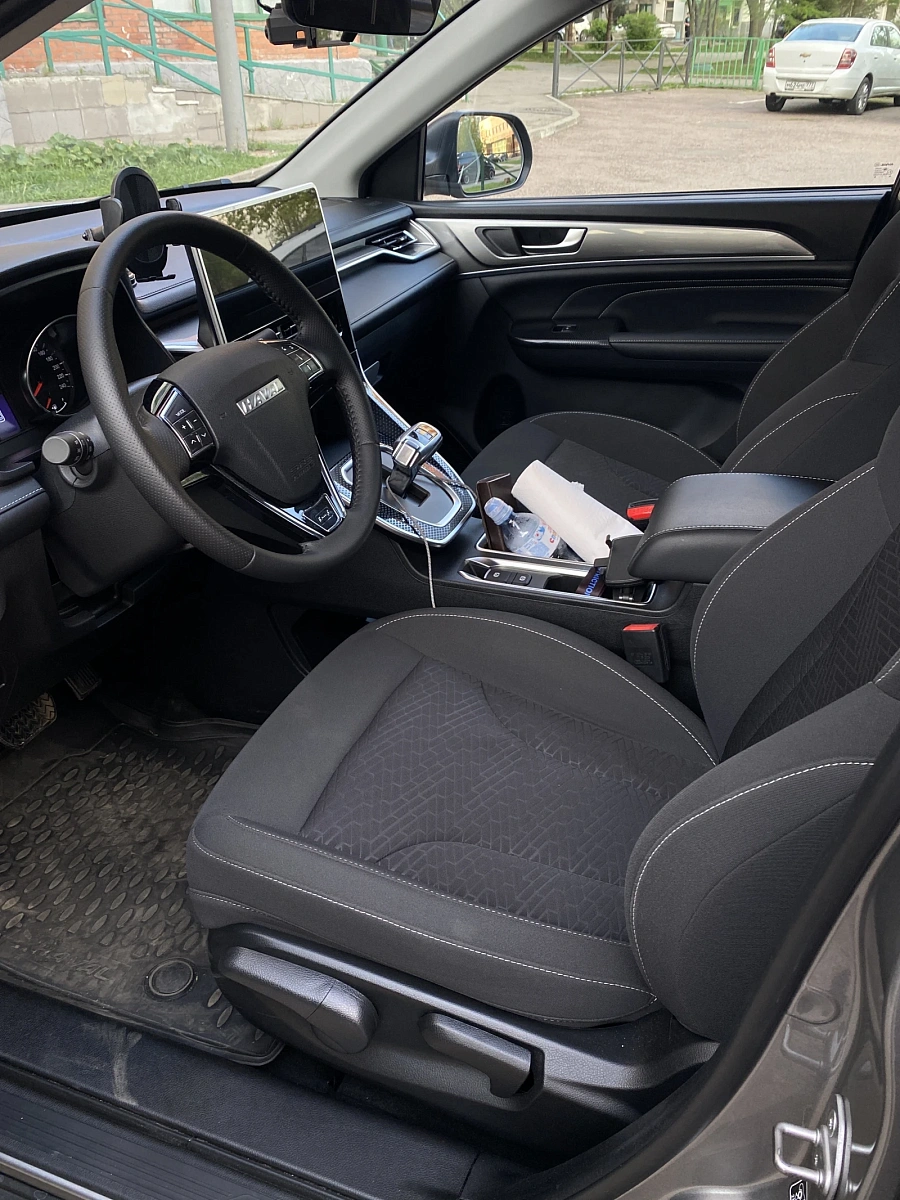 Haval M6, 2023г., передний привод, робот