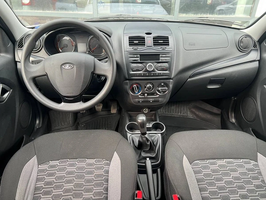 Lada (ВАЗ) Granta, 2023г., передний привод, механика