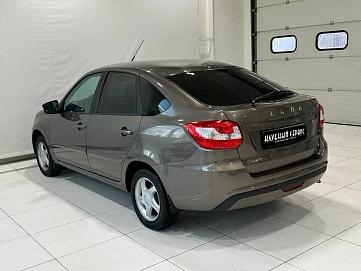 Lada (ВАЗ) Granta, 2019г, передний привод, механика