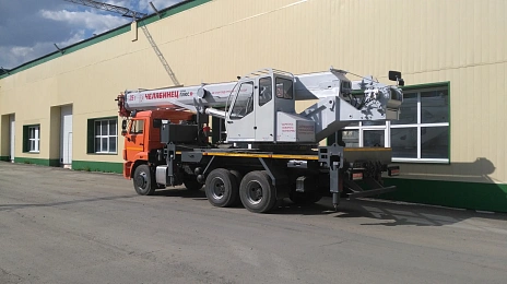 Челябинец КС 55732, 2025г