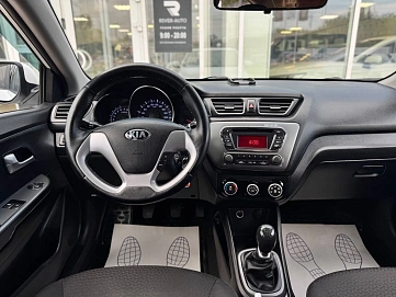 Kia Rio, 2015г, передний привод, механика