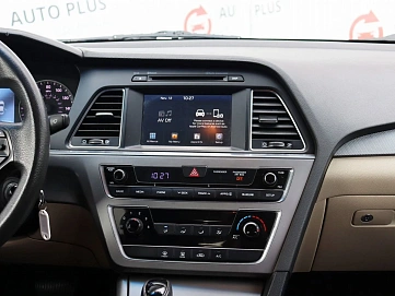 Hyundai Sonata, 2016г, передний привод, автомат