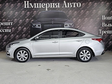 Hyundai Solaris, 2017г, передний привод, автомат