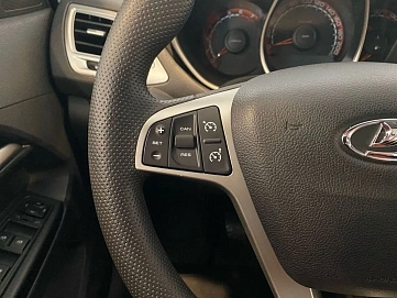 Lada (ВАЗ) Vesta, 2019г, передний привод, механика