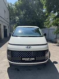 Hyundai Staria, 2021г, полный привод, автомат
